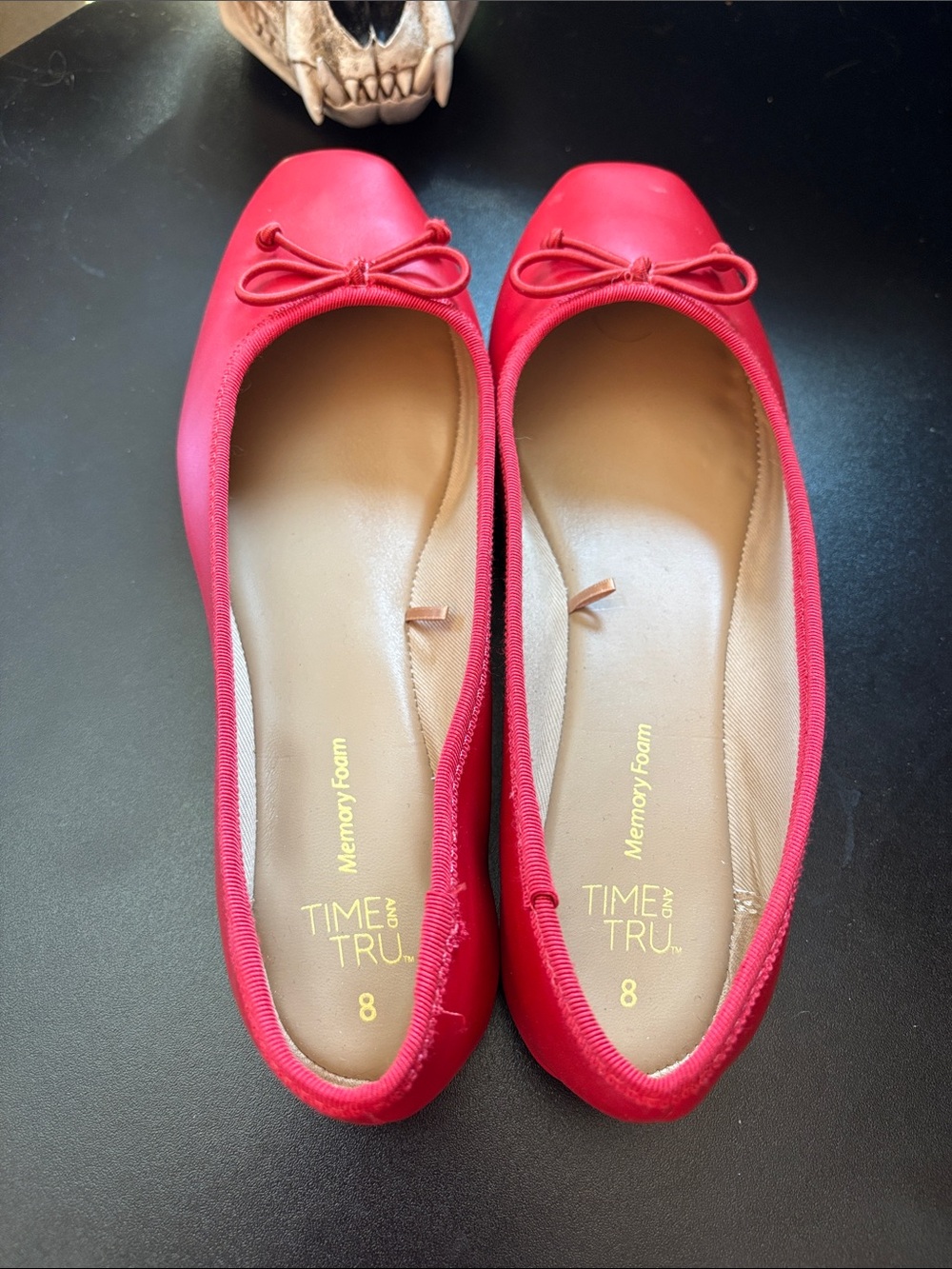 Time and Tru Bright Red Bow Ballet Flats - Picture 2 of 3